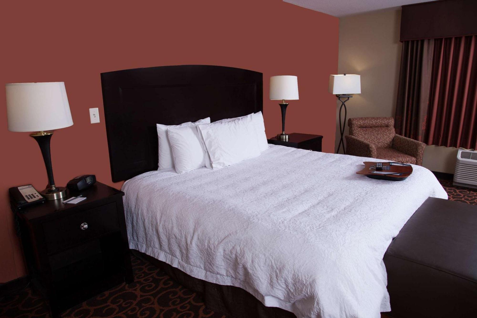 Hampton Inn & Suites Dickinson Nd Exteriör bild