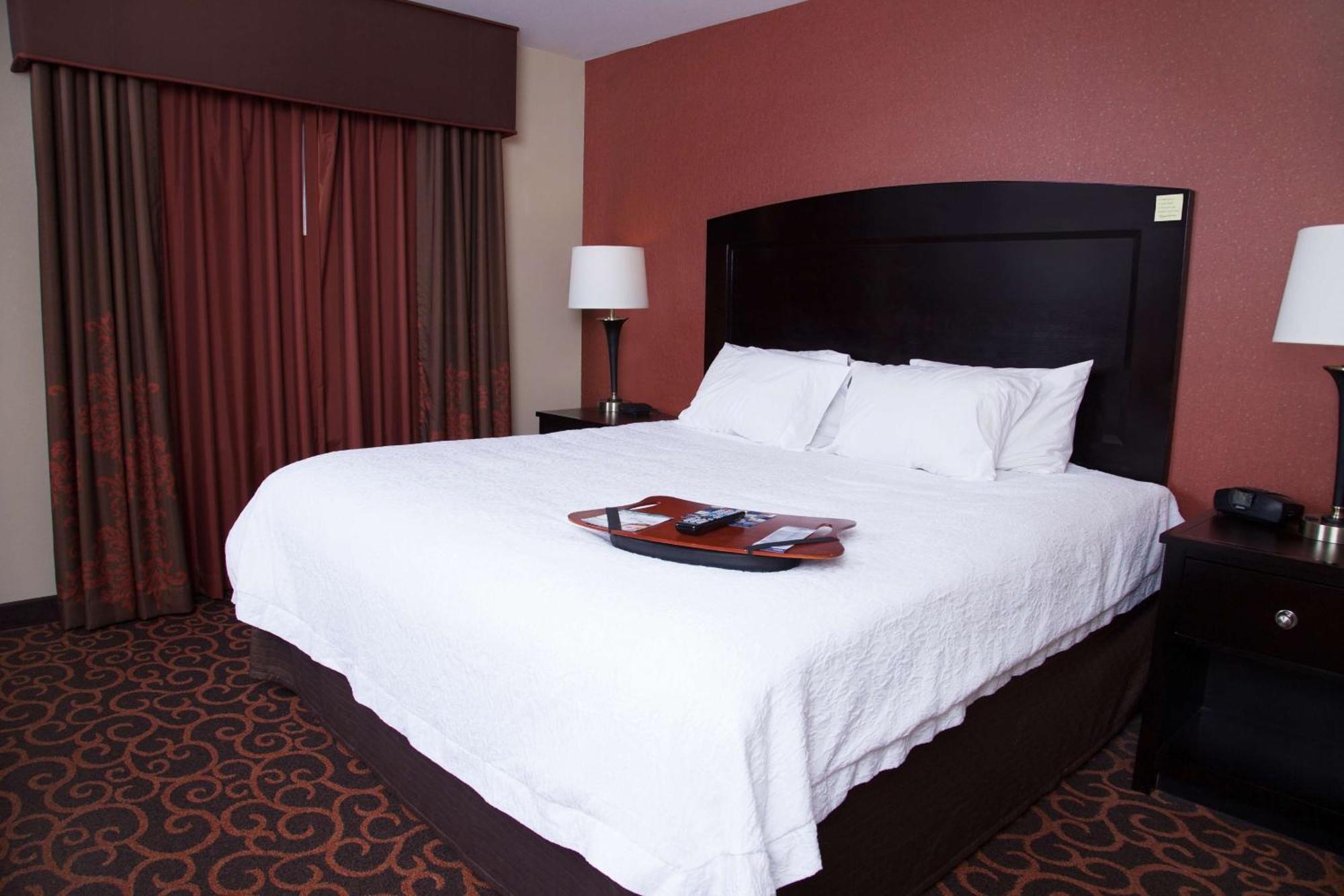 Hampton Inn & Suites Dickinson Nd Exteriör bild