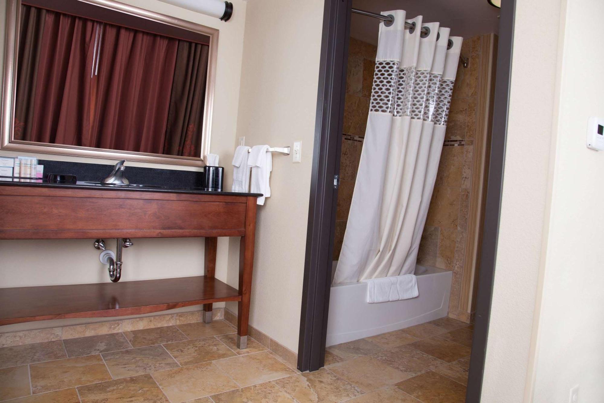 Hampton Inn & Suites Dickinson Nd Exteriör bild