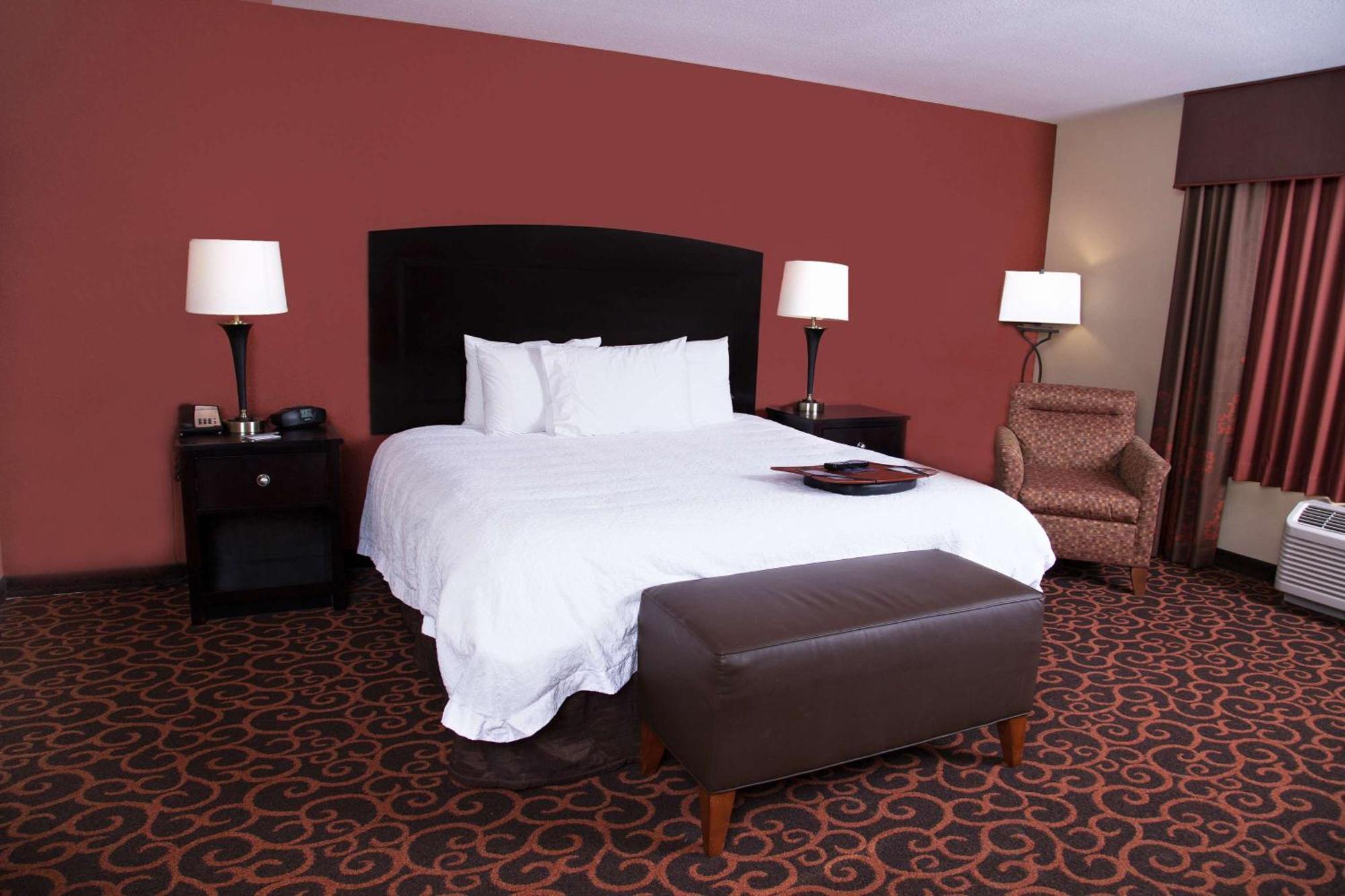 Hampton Inn & Suites Dickinson Nd Exteriör bild
