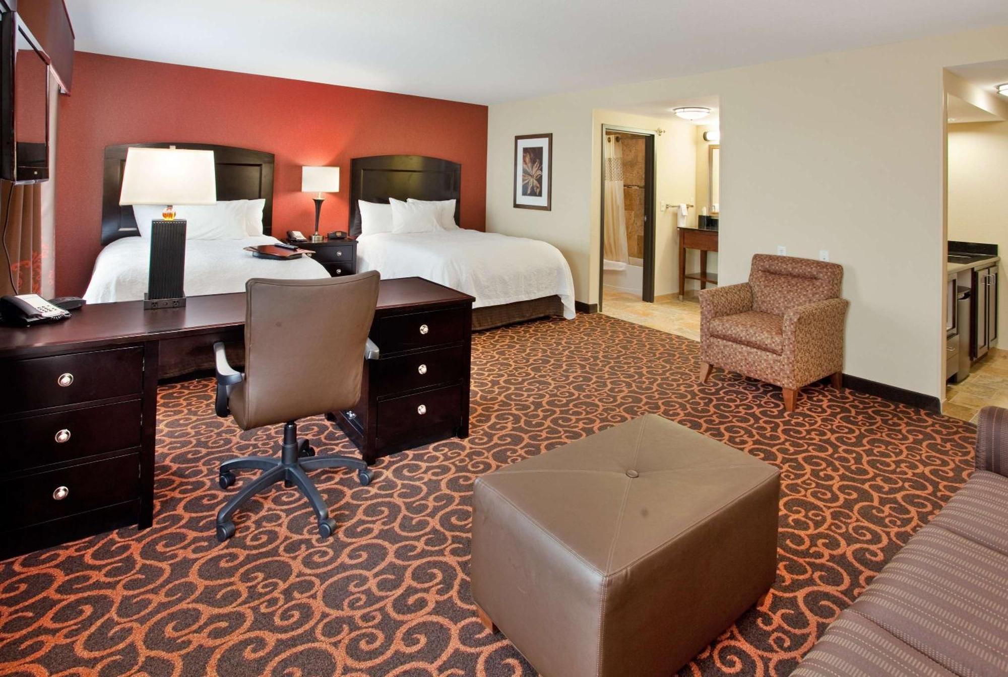 Hampton Inn & Suites Dickinson Nd Exteriör bild