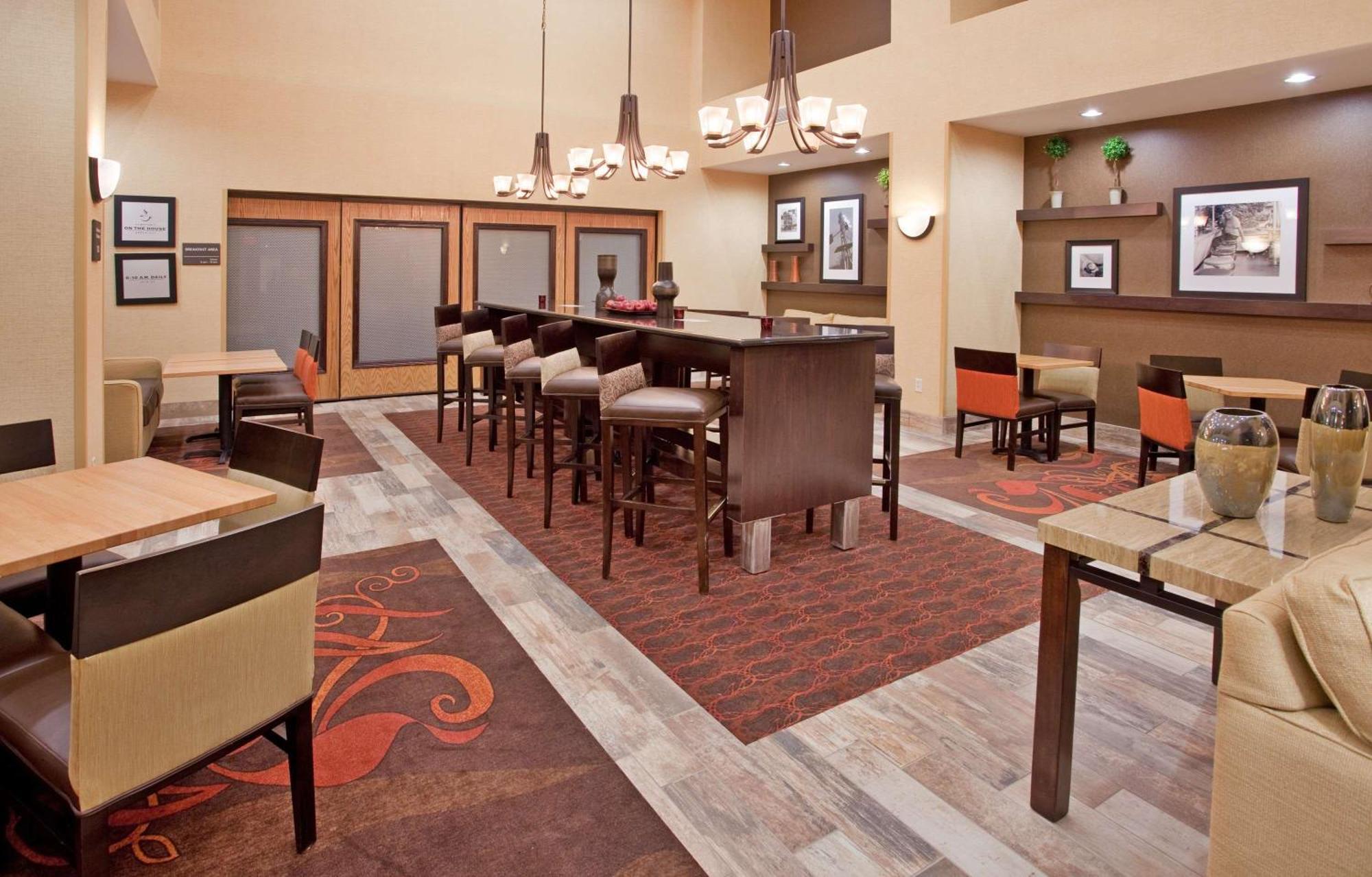 Hampton Inn & Suites Dickinson Nd Exteriör bild